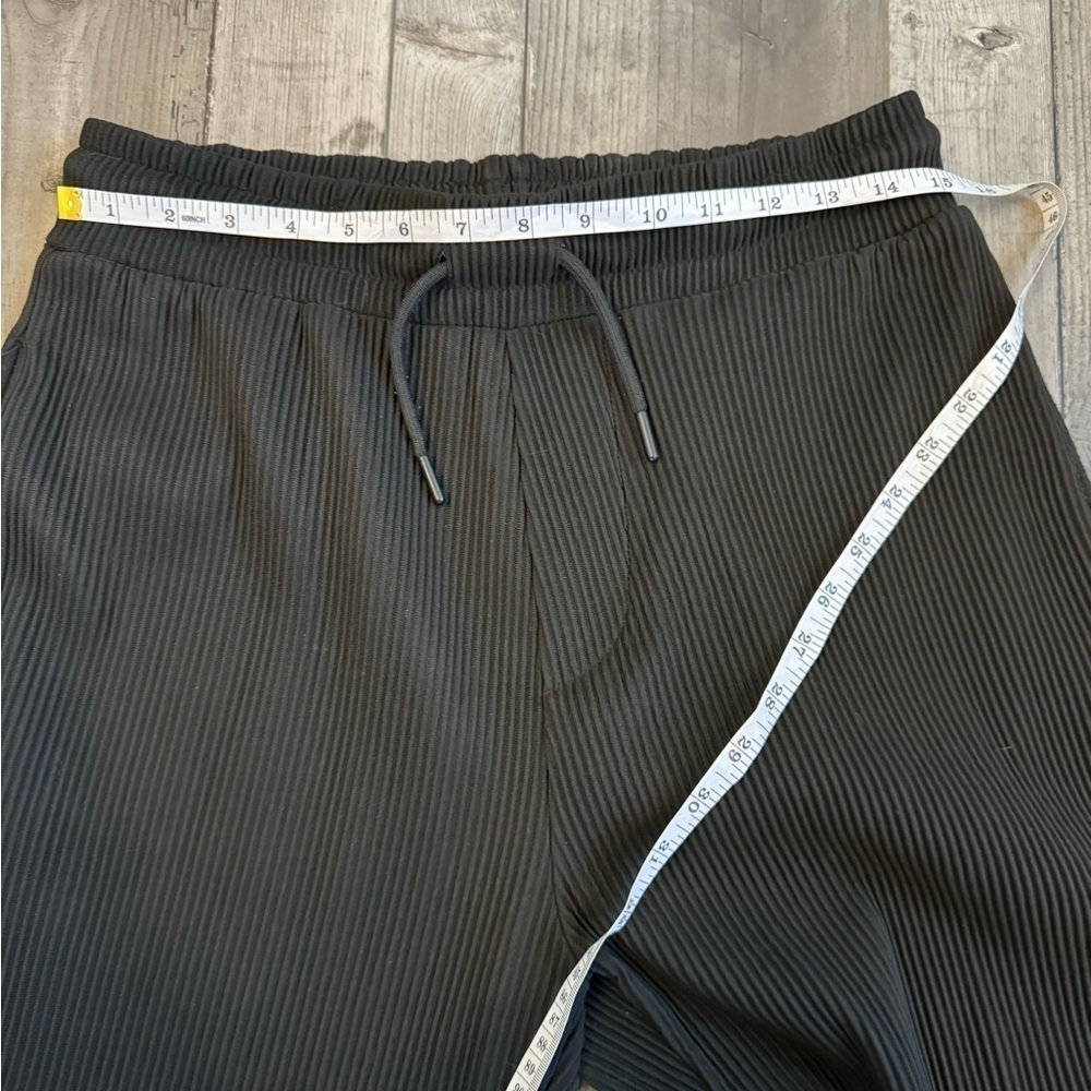 Zara High Rise Black Textured Ribbed Jogger Cropped Pant w/Pockets Womens Small - Picture 5 of 9